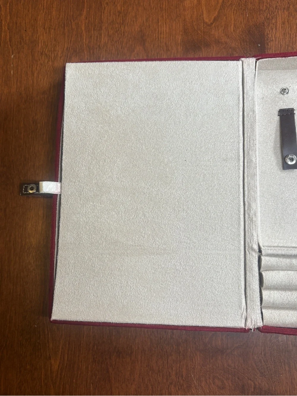Avon Red Quilted Pearl-Stud Card & Key Holder